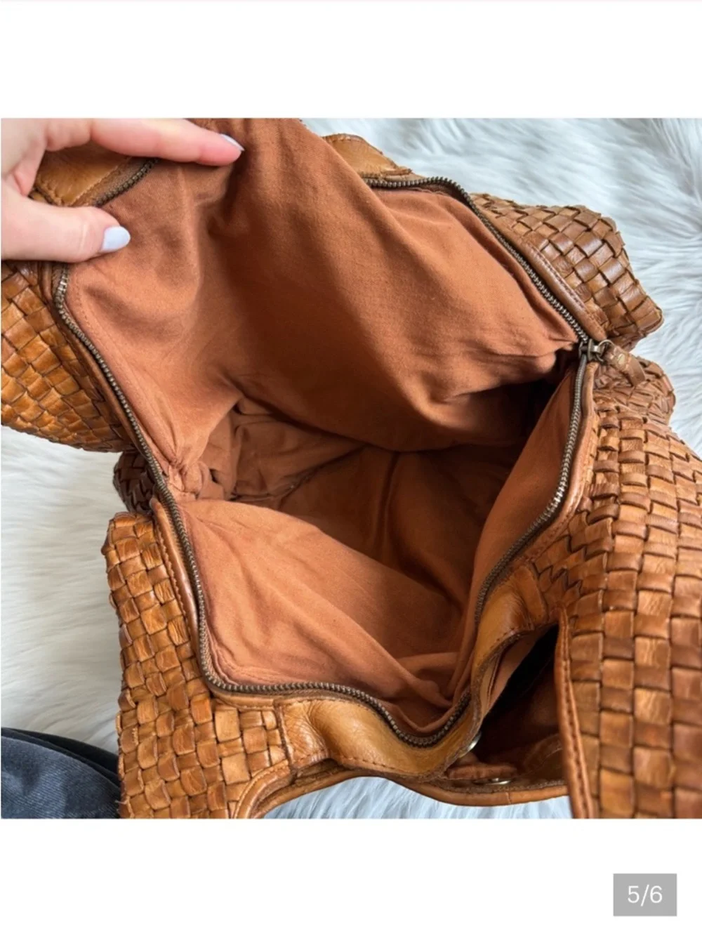 Woven Leather Hobo Bag - Brown - Picture 5 of 6